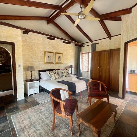 Heysbrook Estate - Luxurious Lodges In A Private Valley Waterval-Onder Luaran gambar